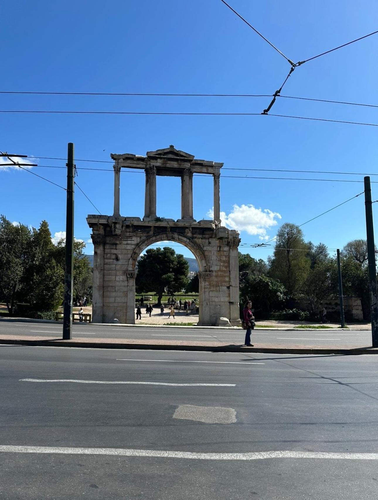 Central House In Plaka 雅典 外观 照片